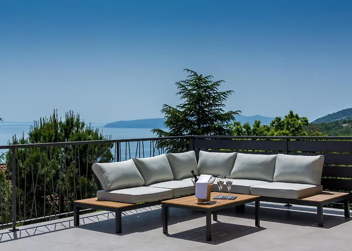 Extravagant Istria Orska Prestige 5 Bedrooms Jacuzzi Villa Ičići
