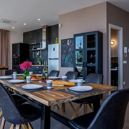 Extravagant Istria Orska Prestige 5 Bedrooms Jacuzzi And Sauna Opatija 빌라 *