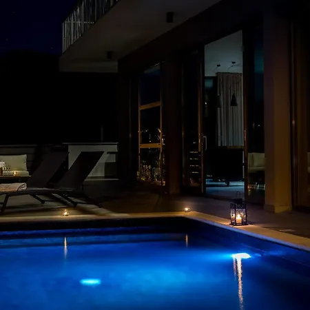 Extravagant Istria Orska Prestige 5 Bedrooms Jacuzzi * Ičići