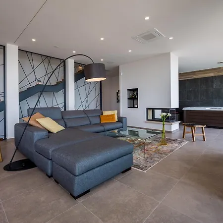 Extravagant Istria Orska Prestige 5 Bedrooms Jacuzzi Villa *