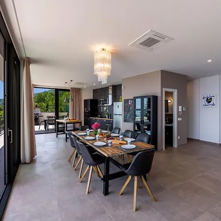 빌라 Extravagant Istria Orska Prestige 5 Bedrooms Jacuzzi And Sauna Opatija *