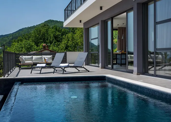 Extravagant Istria Orska Prestige 5 Bedrooms Jacuzzi Ičići